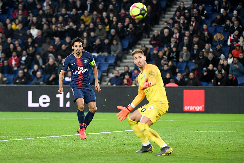 狼队一胜难求，曼联客场不佳！海外情报：狼队0-1曼联（狼队难觅胜绩，曼联客场低迷：海外情报称狼队0-1不敌曼联）