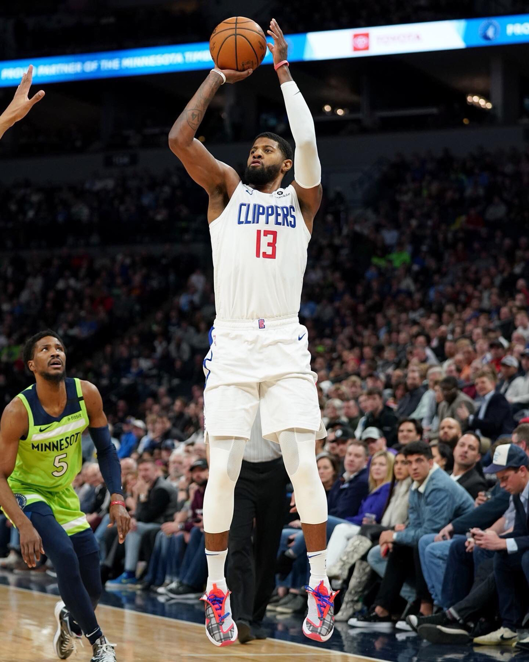 亚足联官方：中国承办2027年U20亚洲杯，比赛计划27年3月举行（亚足联官宣：U20亚洲杯花落中国，赛事将于2027年3月举行）