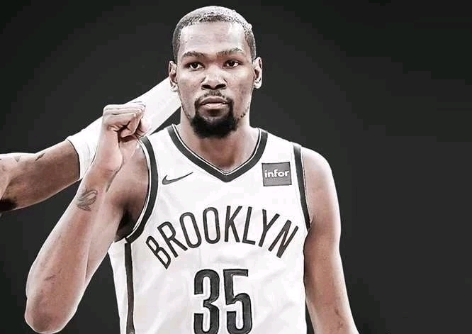 澳超半场：拉赫马尼破门，墨尔本城1-0纽卡斯尔喷气机（澳超半场战报：拉赫马尼建功，墨尔本城1-0领先纽卡斯尔喷气机）