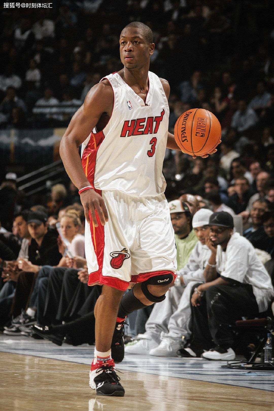 德国杯，弗赖堡VS达姆斯塔特，弗赖堡能否完胜低级别球队？（德国杯焦点：弗赖堡对阵达姆斯塔特，能否轻取低级别对手？）