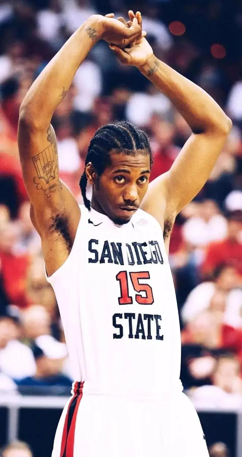 哈兰德成为自盖德-穆勒以来，国家队前48场至少打进55球首人（哈兰德创纪录，成自盖德-穆勒后国家队前48场至少55球首人）