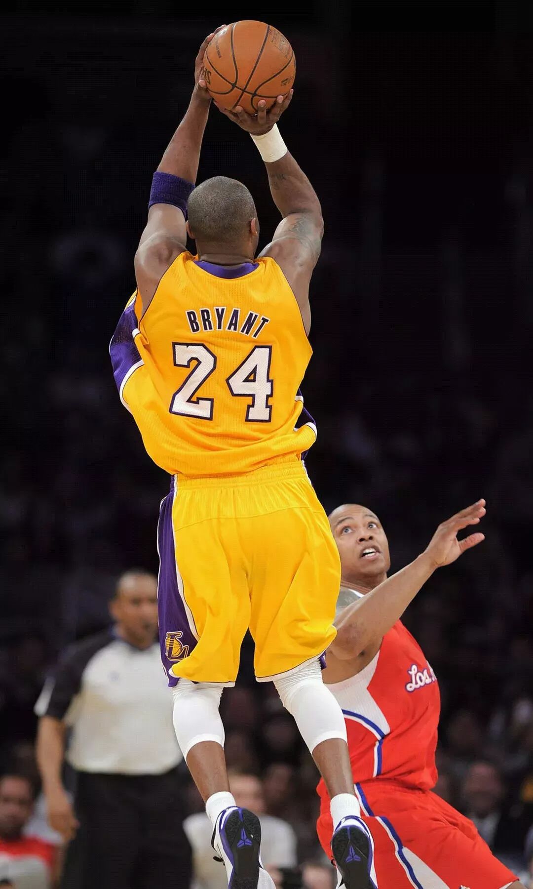 穆尼奥斯：要让外界关注加沙局势；巴斯克代表队世界杯能夺冠（穆尼奥斯：呼吁全球关注加沙局势；看好巴斯克代表队问鼎世界杯）