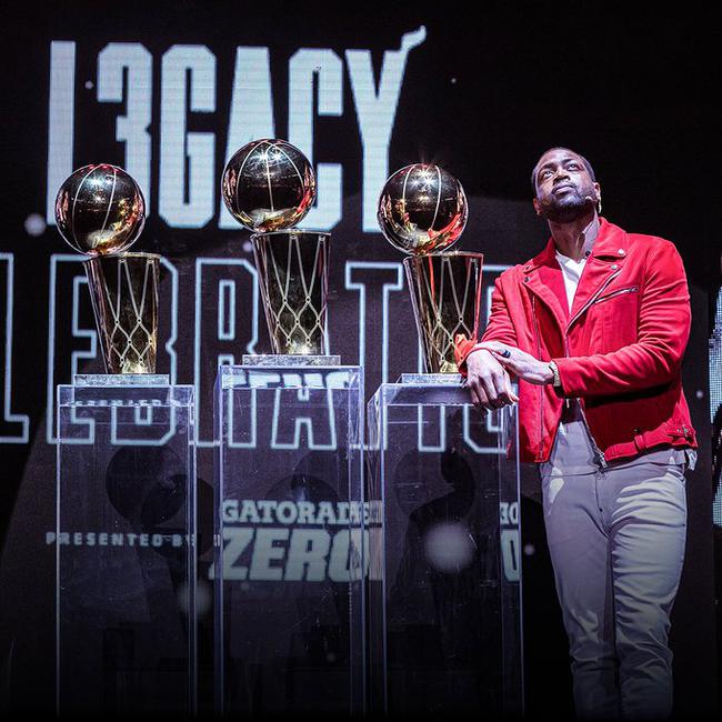 德甲半场：安塞尔米诺建功，多特蒙德暂1-0勒沃库森（德甲半场战报：安塞尔米诺破门，多特蒙德暂以1-0领先勒沃库森）