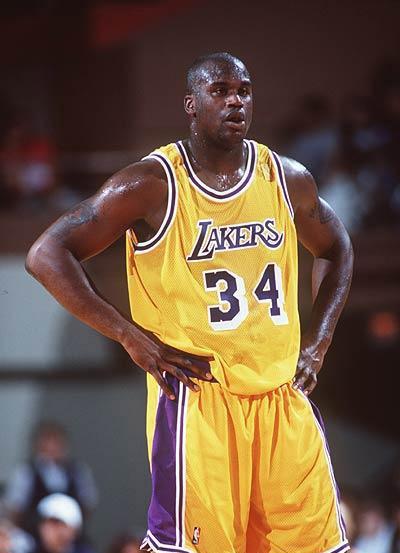 小蜘蛛未获最佳前锋提名，冈萨雷斯晒照：显然他们什么都不懂（小蜘蛛无缘最佳前锋提名，冈萨雷斯晒照质疑：他们根本不懂球）