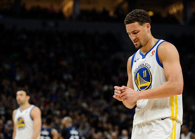 罗齐尔曾请网红看自己打球 皮二爷已关注！（罗齐尔曾邀网红现场看球，皮二爷已关注）