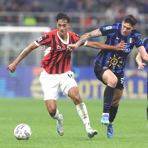 状态有回暖！马克西半场11中4&三分4中2拿到12分4板3助（马克西回暖迹象明显：半场12+4+3，投篮11中4、三分4中2）