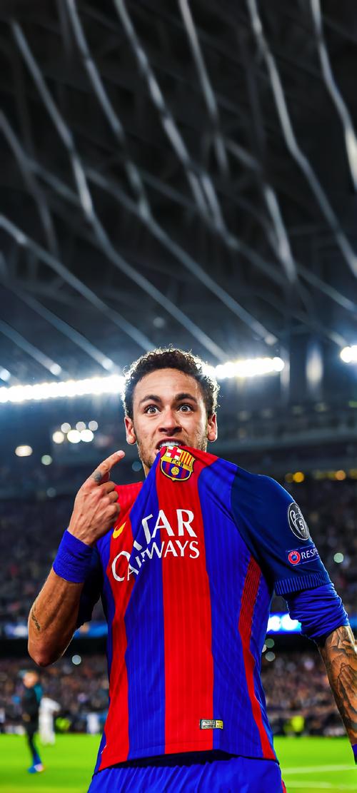 劳塔罗7个自然年意甲进球数上双，成为国米队史第四人（劳塔罗7个自然年意甲进球两位数，成国米队史第4人）