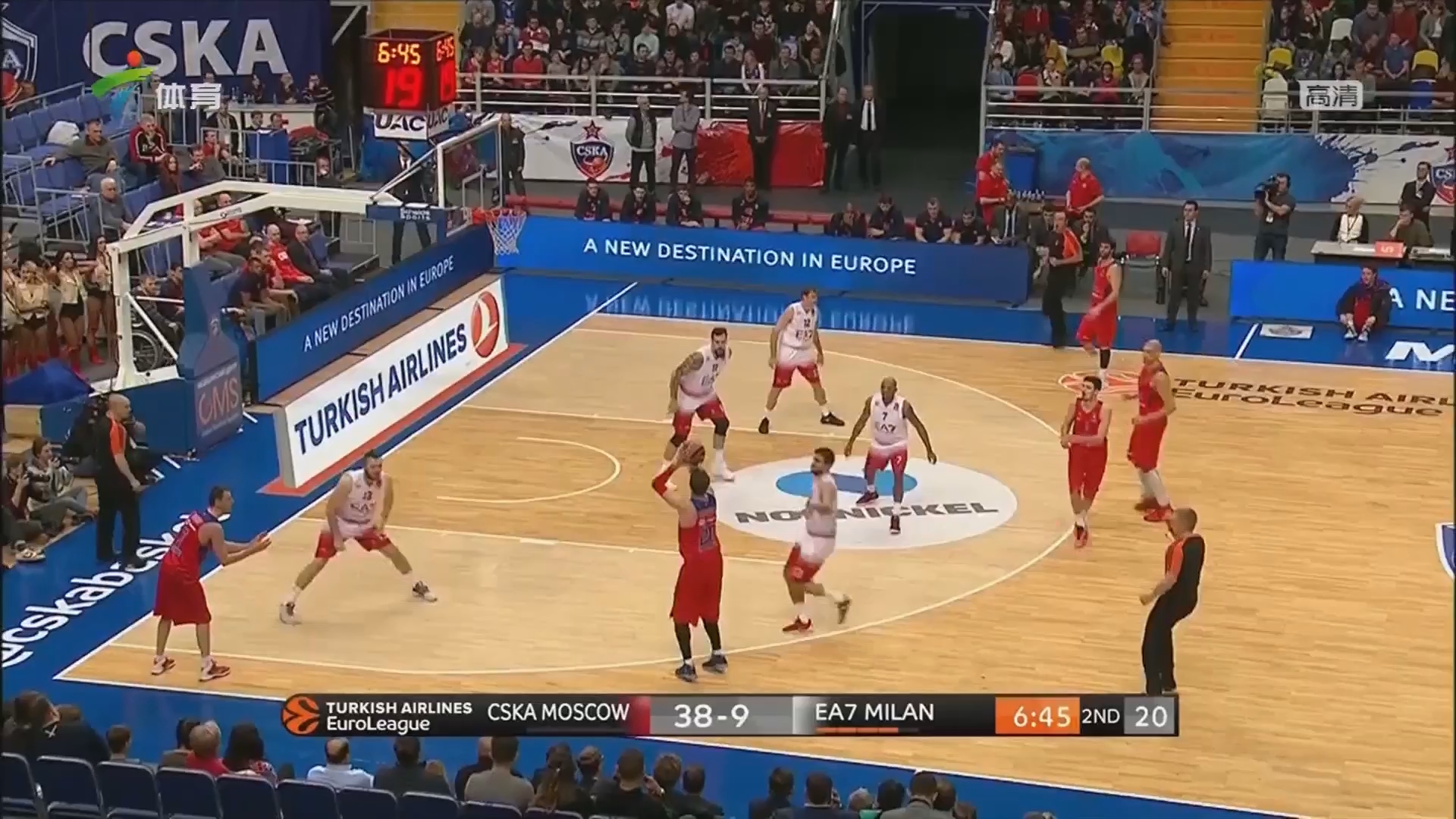 NBA：湖人险胜火箭 詹姆斯砍下38分（詹姆斯狂砍38分，湖人惊险力克火箭）