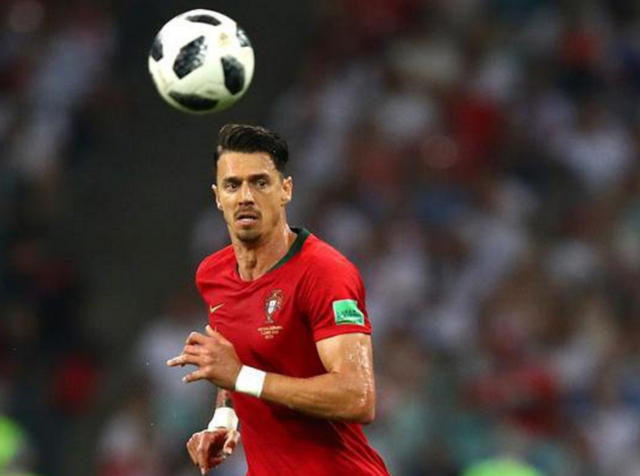 孔蒂：穆里尼奥的履历说明了他的伟大；意甲已变得更加欧洲化（孔蒂：穆里尼奥辉煌履历见证其伟大；意甲正日益欧洲化）