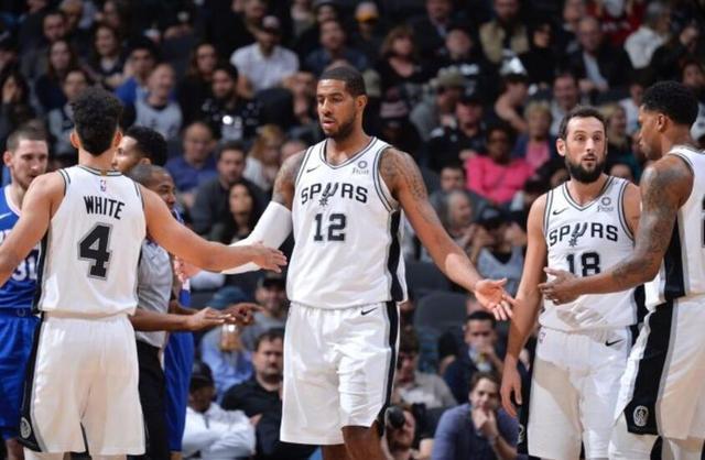 球队的未来？梅州副总经理：还要等老板的通知，球队会继续的（梅州副总：球队将继续运营，具体安排待老板通知）